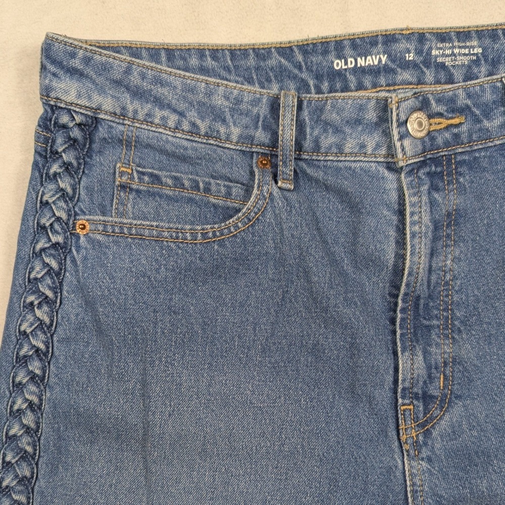 Old Navy Extra High-Rise Sky-Hi Wide Leg Braided Trim Jeans‎ Medium Wash Blue 12